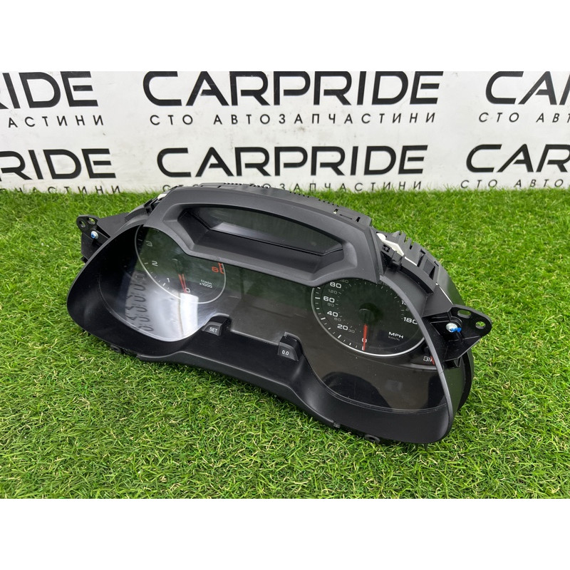 Панель приборов (салон) AUDI A4 B8 2012 2.0 CAEB 8K0920981C