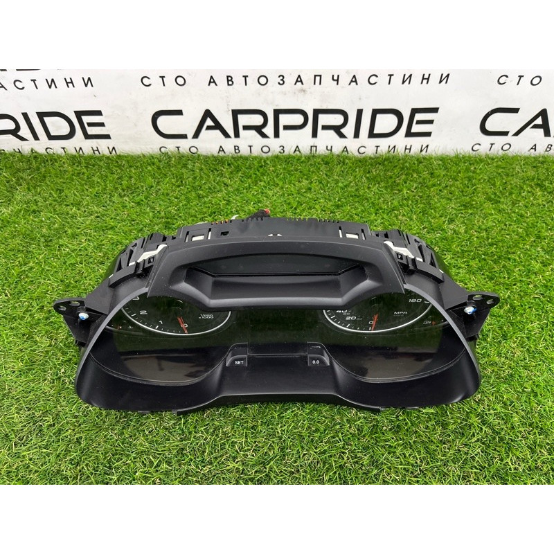 Панель приборов (салон) AUDI A4 B8 2012 2.0 CAEB 8K0920981C