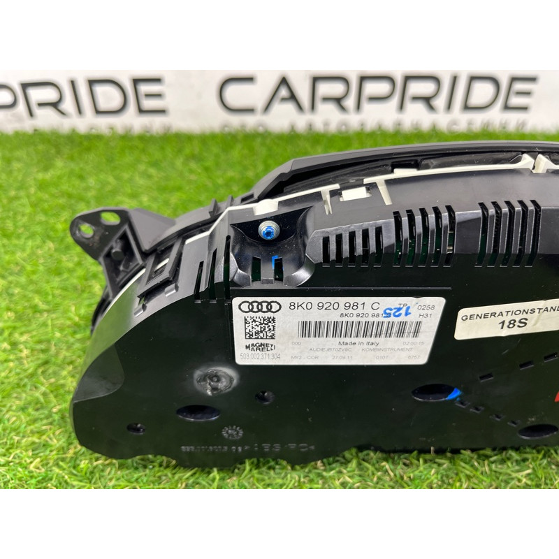 Панель приборов (салон) AUDI A4 B8 2012 2.0 CAEB 8K0920981C