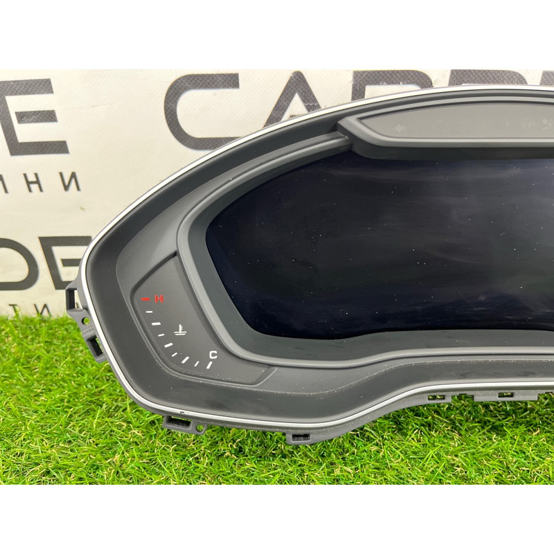 Панель приборов (салон) AUDI SQ5 FY 2018 3.0 CWGD 8W5920890D