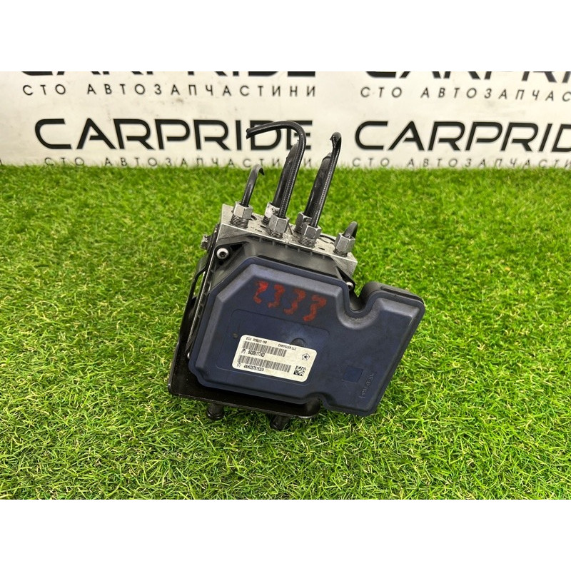 Блок abs (тормозная система) Jeep Grand Cherokee WK2 2017 68085397AB