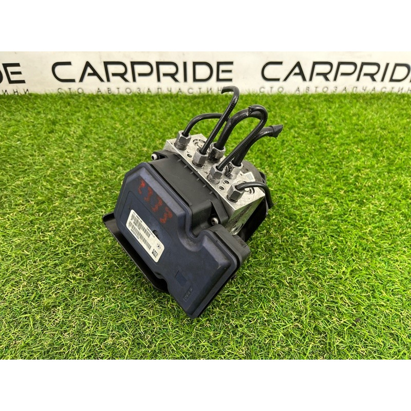 Блок abs (тормозная система) Jeep Grand Cherokee WK2 2017 68085397AB