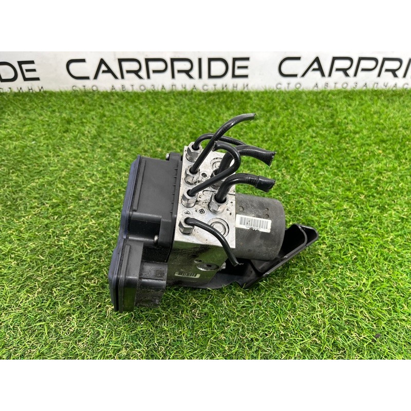 Блок abs (тормозная система) Jeep Grand Cherokee WK2 2017 68085397AB