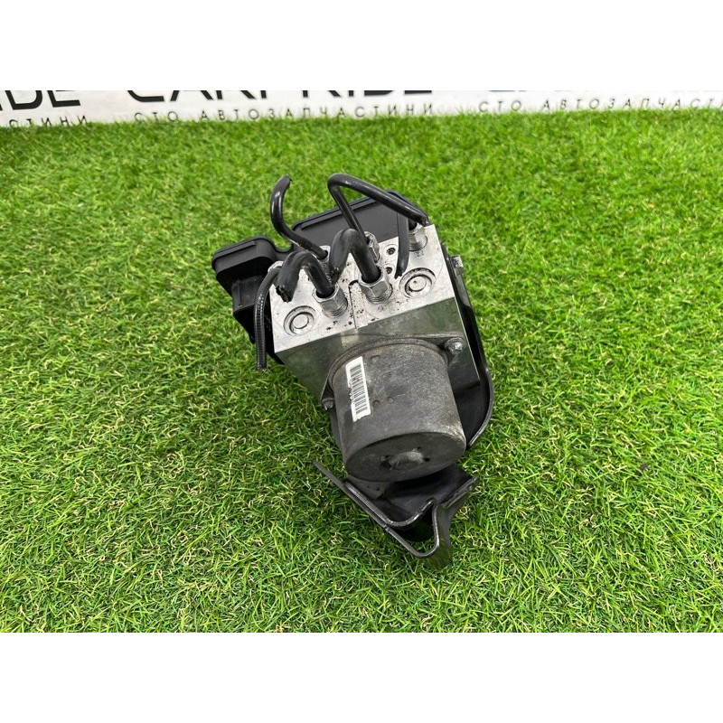 Блок abs (тормозная система) Jeep Grand Cherokee WK2 2017 68085397AB