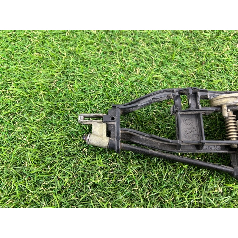 Кронштейн ручки дверей (кузов і елементи) BMW 3-series E46 51218253453