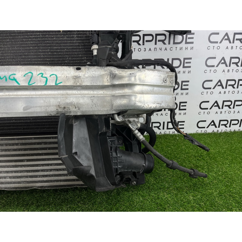 Телевизор (передняя часть кузова) (наружные элементы кузова) AUDI A4 B8 2012 2.0 CAEB 8K0805594L