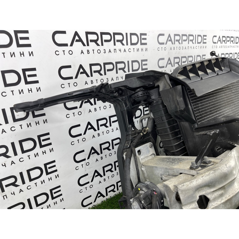 Телевизор (передняя часть кузова) (наружные элементы кузова) AUDI A4 B8 2012 2.0 CAEB 8K0805594L