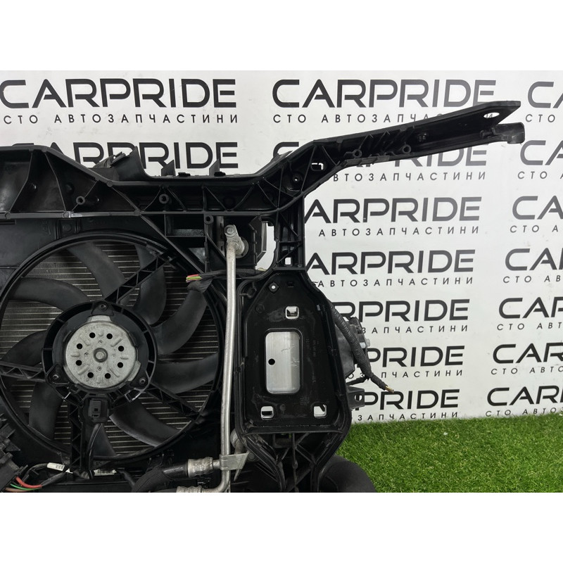 Телевизор (передняя часть кузова) (наружные элементы кузова) AUDI A4 B8 2012 2.0 CAEB 8K0805594L