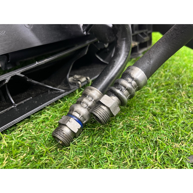 Телевизор (передняя часть кузова) (наружные элементы кузова) AUDI A4 B8 2012 2.0 CAEB 8K0805594L