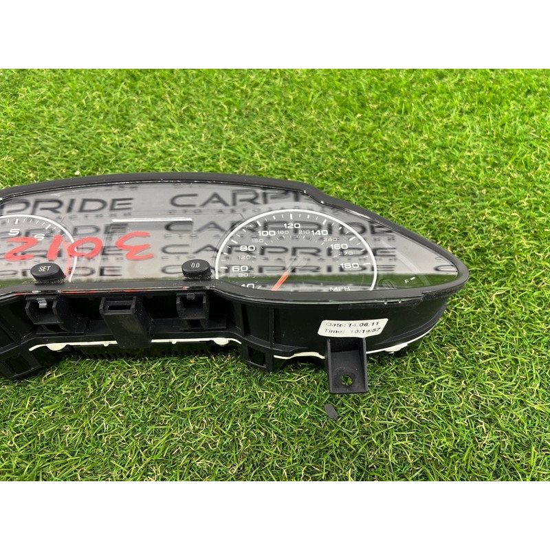 Панель приборов (салон) AUDI Q5 8R 2012 3.2 CALB 8R0920981G