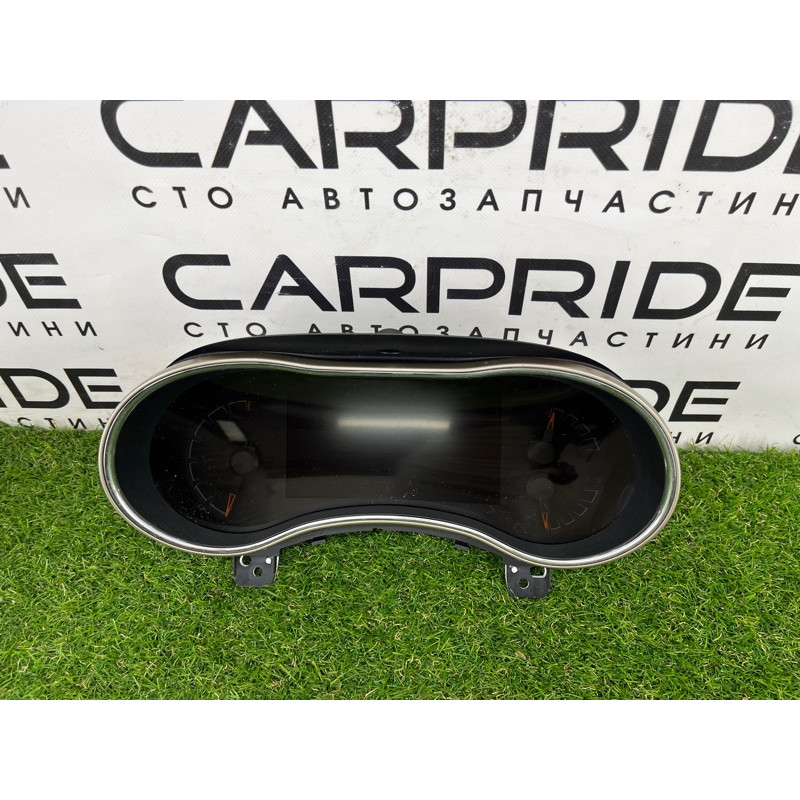 Панель приборов (салон) Jeep Grand Cherokee WK2 2017 3.6 68302223AC