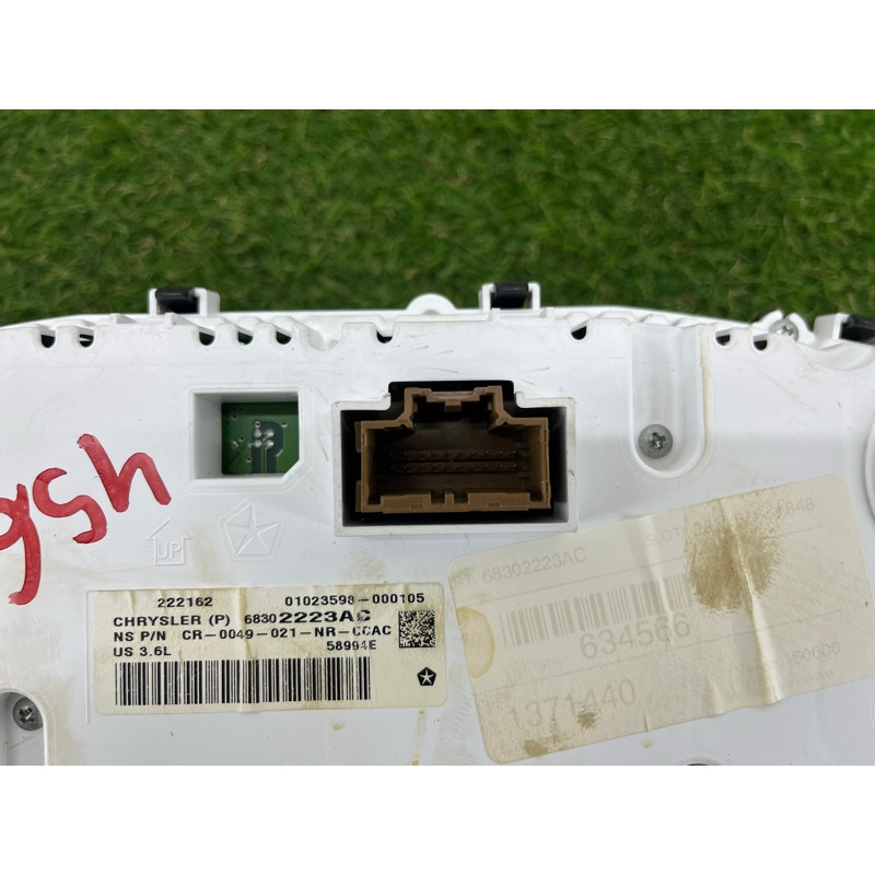 Панель приборов (салон) Jeep Grand Cherokee WK2 2017 3.6 68302223AC