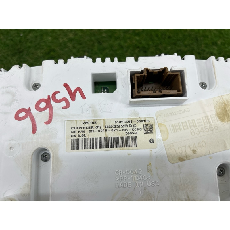 Панель приборов (салон) Jeep Grand Cherokee WK2 2017 3.6 68302223AC