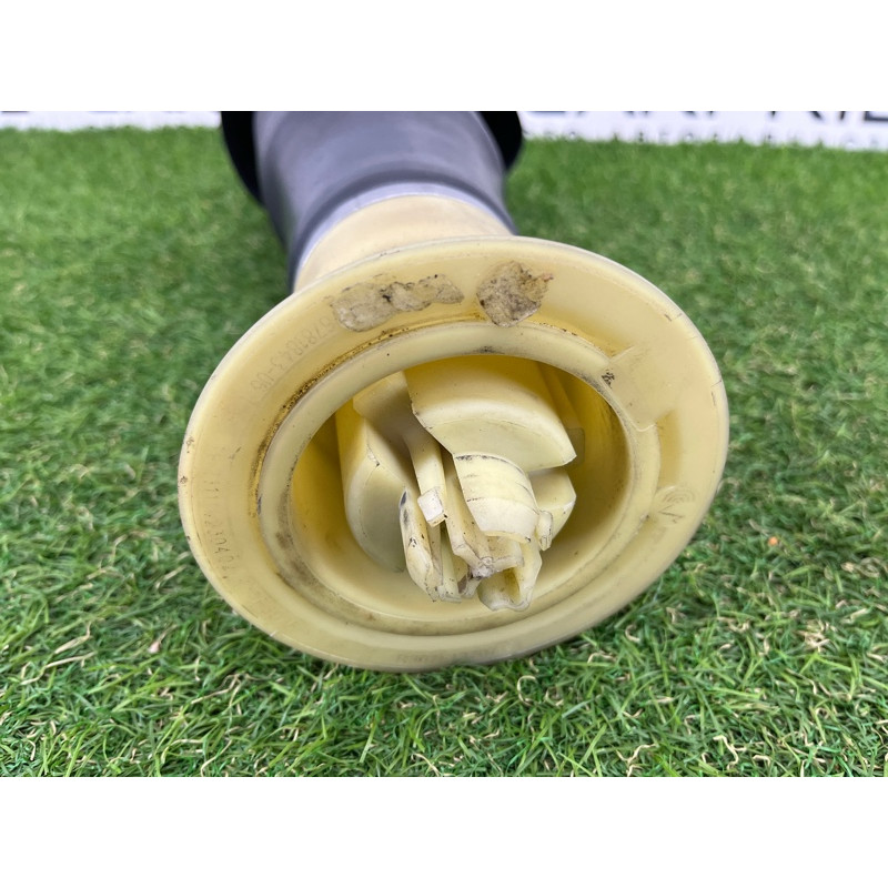 Подушка пневмоподвески (подвеска) BMW 5-series Gran Turismo F07 2011 3.0 N55B30 37106781843