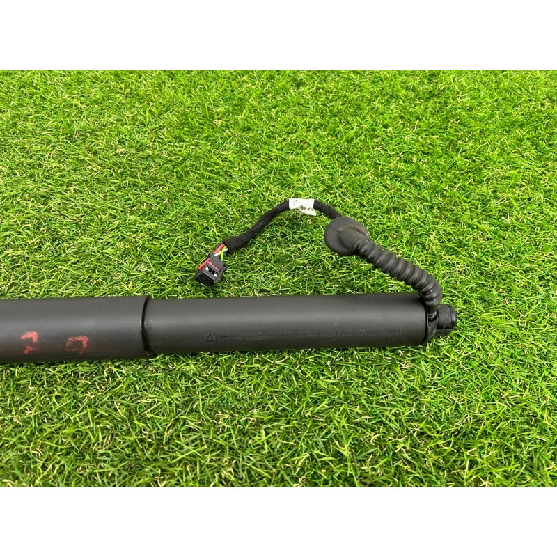 Привод двери багажника (электрика) AUDI SQ5 FY 2018 3.0 CWGD 80A827851A