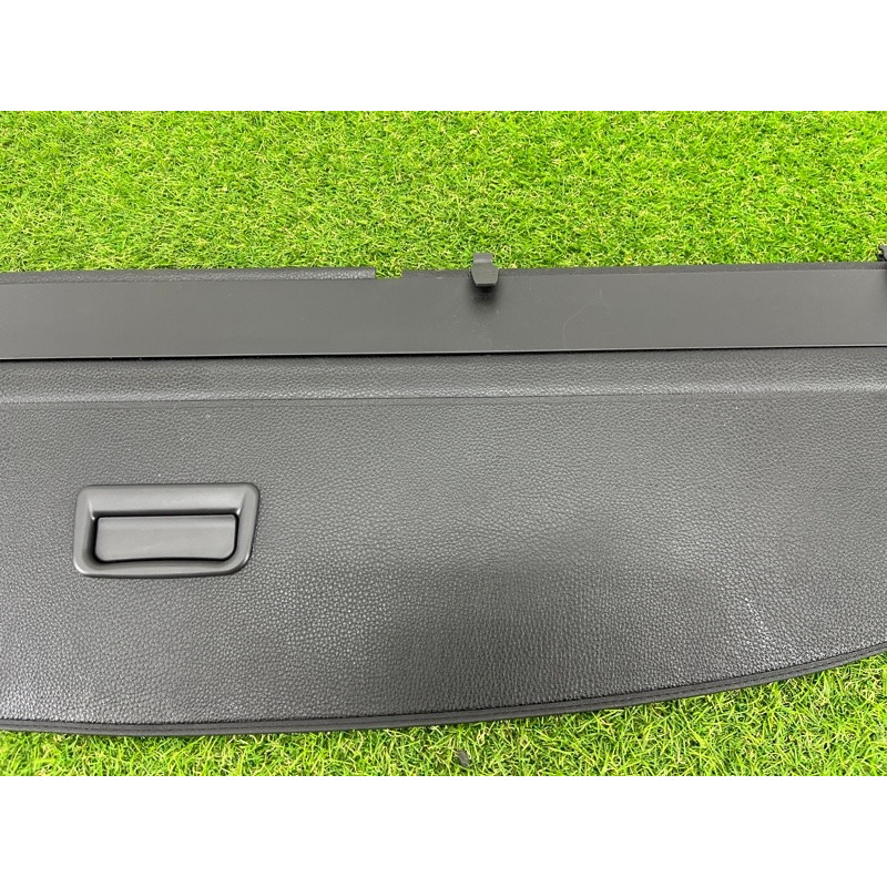 Шторка багажника (салон) Volkswagen Touareg NF 2013 3.6 7P686777345W