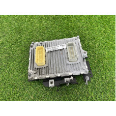 Блок управления двигателем