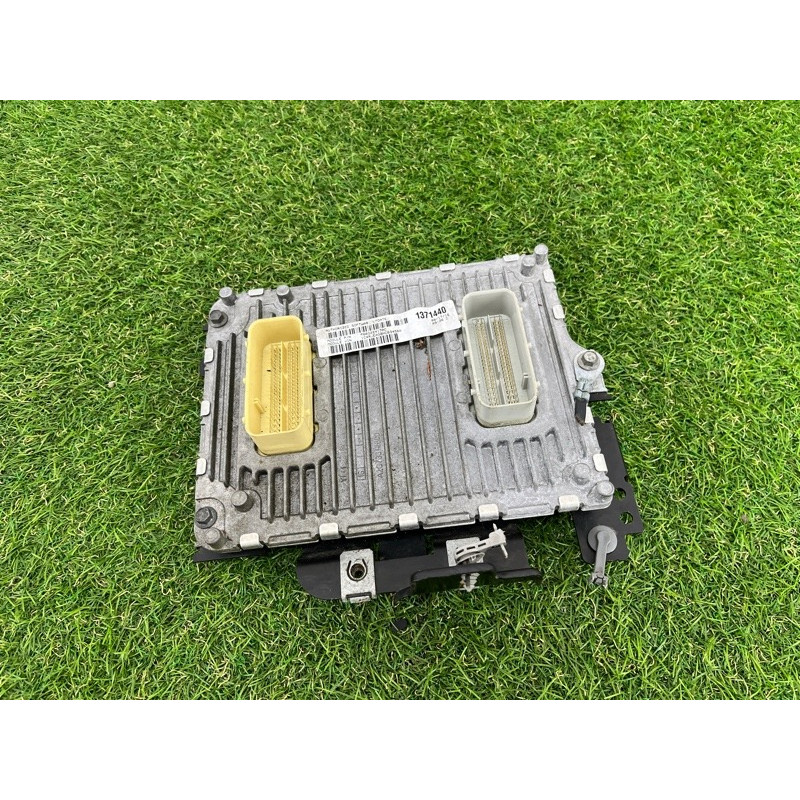 Блок управления двигателем (электрика / блок управления) Jeep Grand Cherokee WK2 2017 3.6 68243326AA