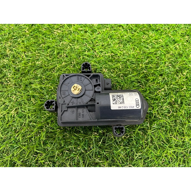 Сервопривод заслонки глушителя (выпускная система) AUDI SQ5 FY 2018 3.0 CWGD 4N0133246