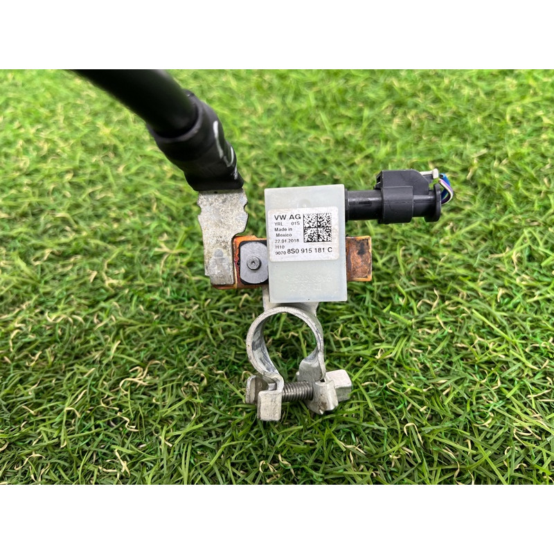 Клемма минусовая (электрика) AUDI SQ5 FY 2018 3.0 CWGD 8S0915181C