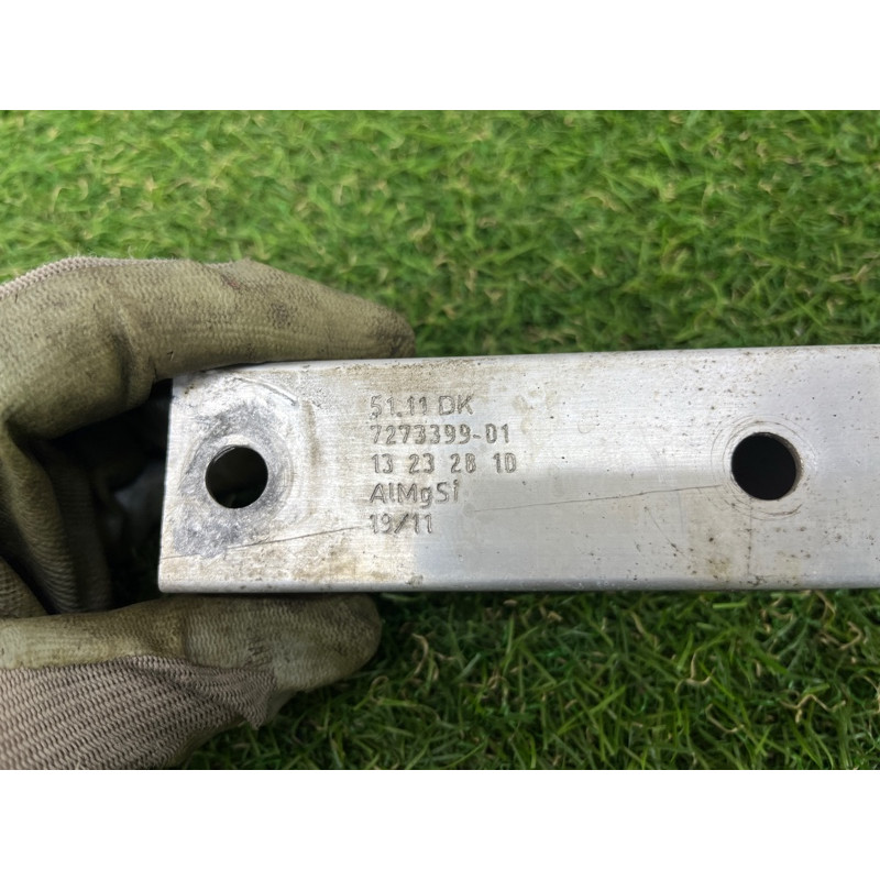 Кронштейн усилителя бампера (стекла и зеркала) BMW 7-series F02 2011 4.4 N63 51117273399