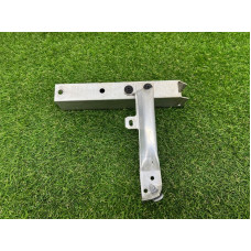 Кронштейн усилителя бампера