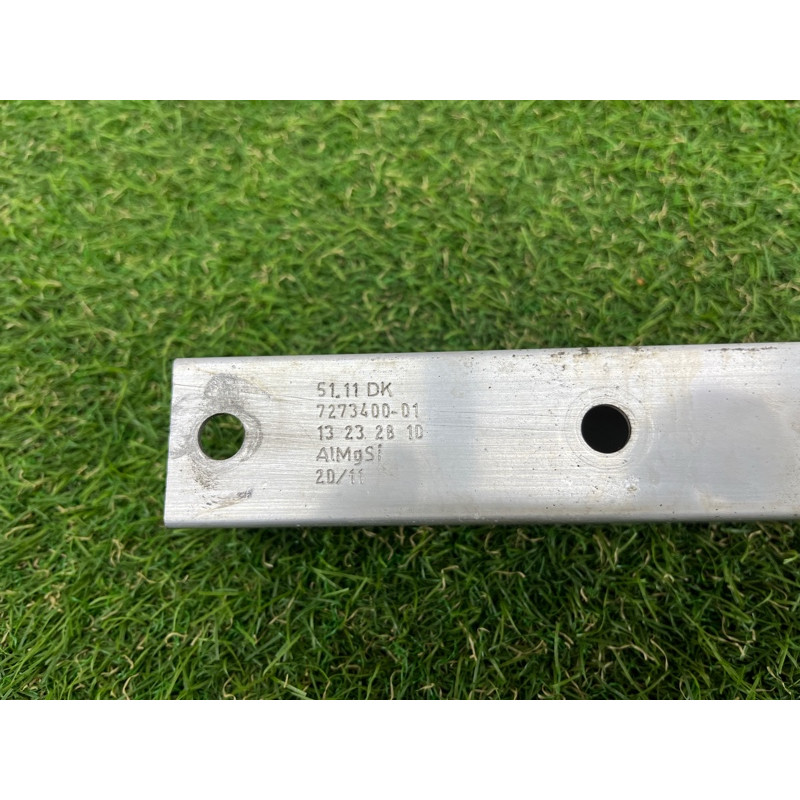 Кронштейн усилителя бампера (стекла и зеркала) BMW 7-series F02 2011 4.4 N63 51117273400