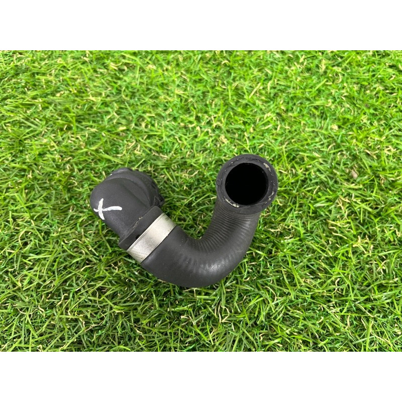 Патрубок (система охлаждения) BMW 7-series F02 2011 4.4 N63 17227575390