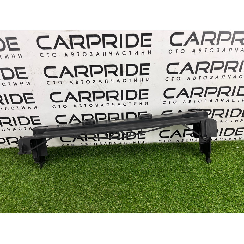 Рамка радиатора (кузов и элементы) BMW 5-series Gran Turismo F07 2011 3.0 N55B30 17117639071