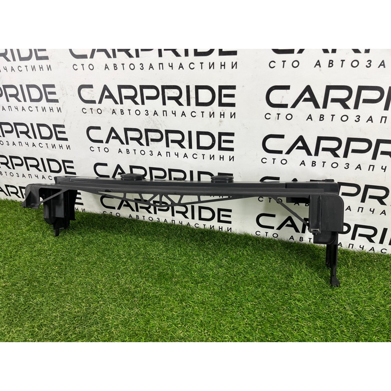 Рамка радиатора (кузов и элементы) BMW 5-series Gran Turismo F07 2011 3.0 N55B30 17117639071