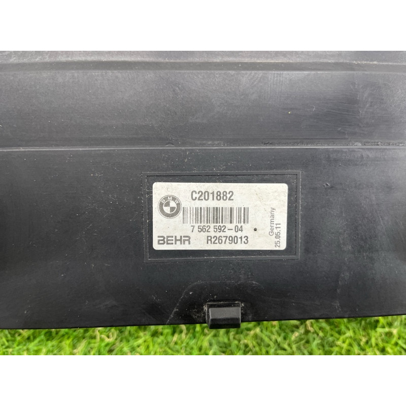 Рамка радиатора (кузов и элементы) BMW 5-series Gran Turismo F07 2011 3.0 N55B30 17117639071