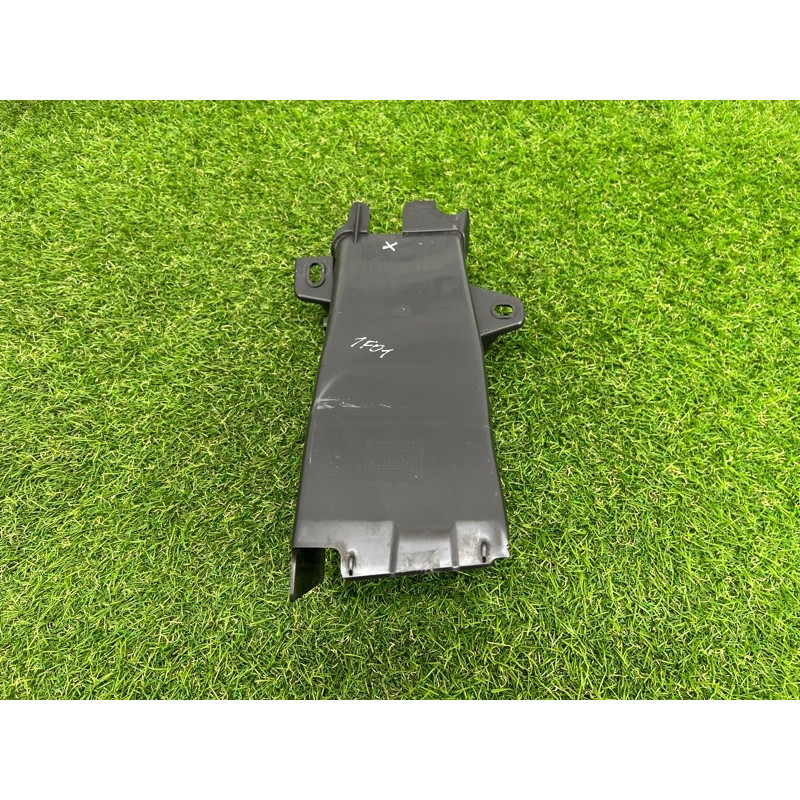 Воздуховод тормозов (кузов и элементы) BMW 7-series F02 2011 4.4 N63 51747184156