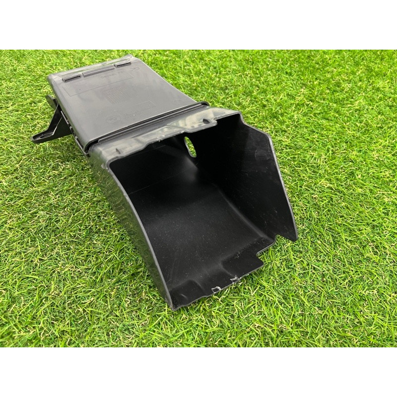 Воздуховод тормозов (кузов и элементы) BMW 7-series F02 2011 4.4 N63 51747184156