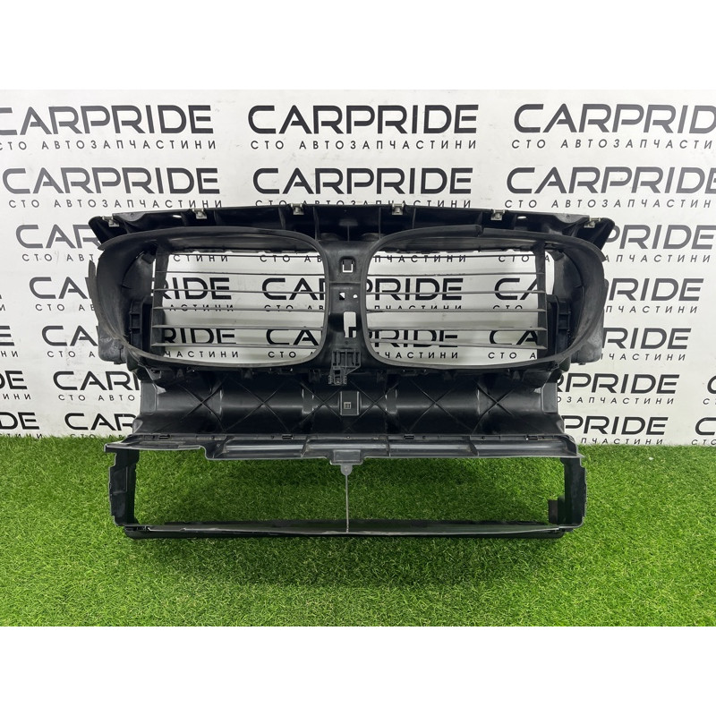 Диффузор радиатора (кузов и элементы) BMW 7-series F02 2011 4.4 N63 51747183854