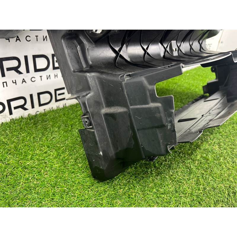 Диффузор радиатора (кузов и элементы) BMW 7-series F02 2011 4.4 N63 51747183854