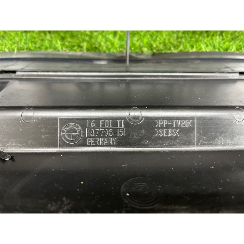 Диффузор радиатора (кузов и элементы) BMW 7-series F02 2011 4.4 N63 51747183854