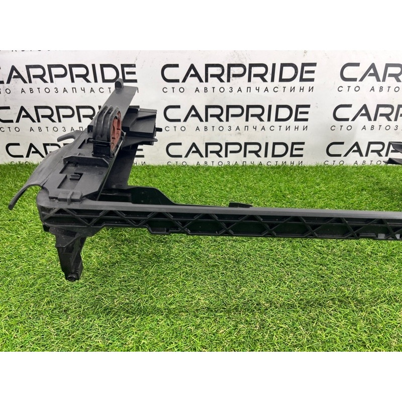 Рамка радиатора (кузов и элементы) BMW 5-series Gran Turismo F07 2011 3.0 N55B30 17117804617