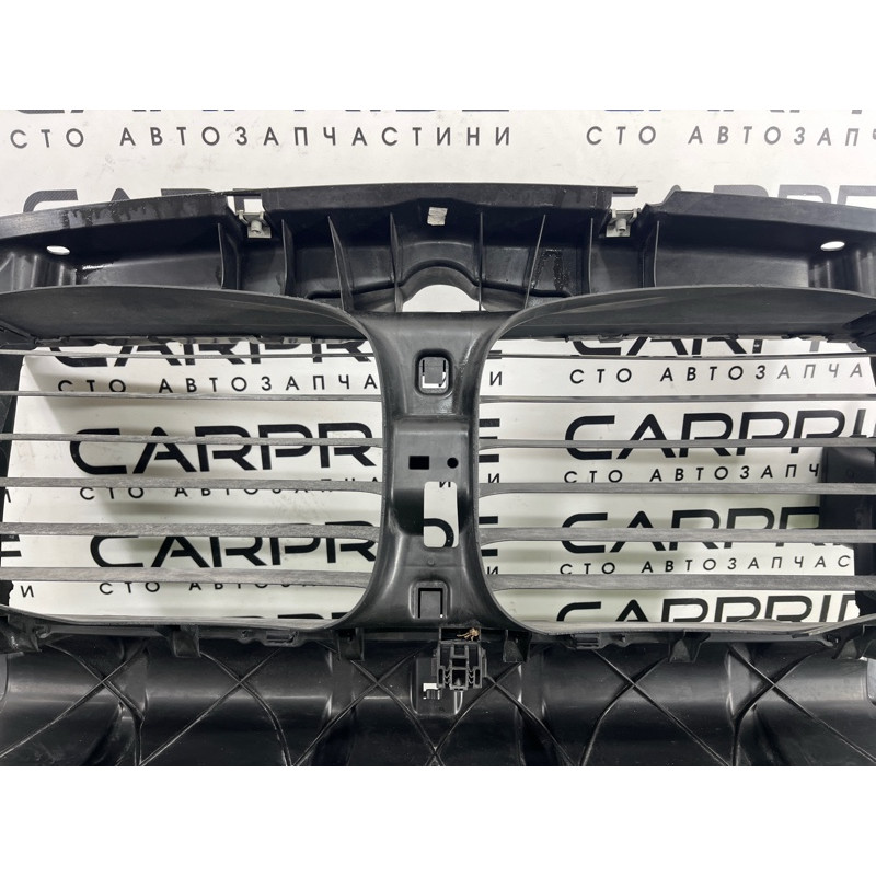 Диффузор радиатора (кузов и элементы) BMW 5-series Gran Turismo F07 2011 3.0 N55B30 51747200765