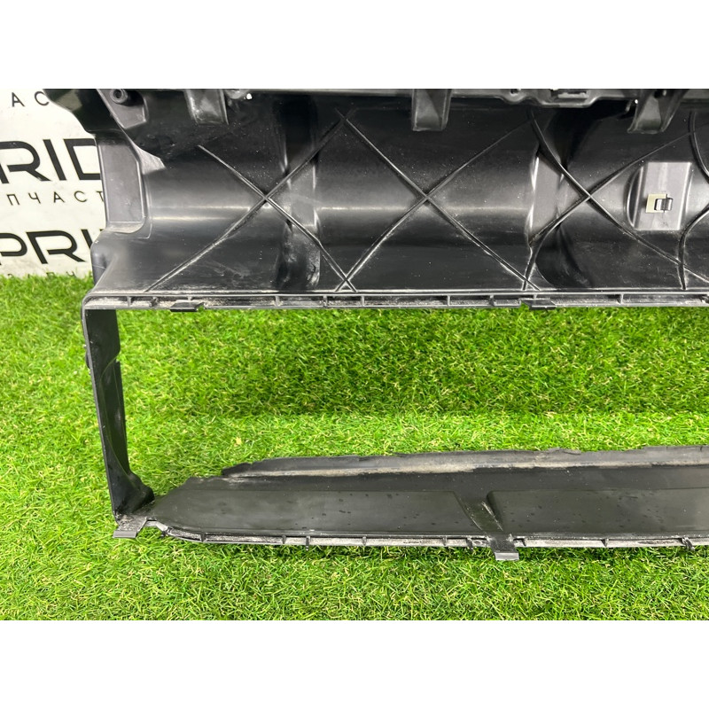 Диффузор радиатора (кузов и элементы) BMW 5-series Gran Turismo F07 2011 3.0 N55B30 51747200765