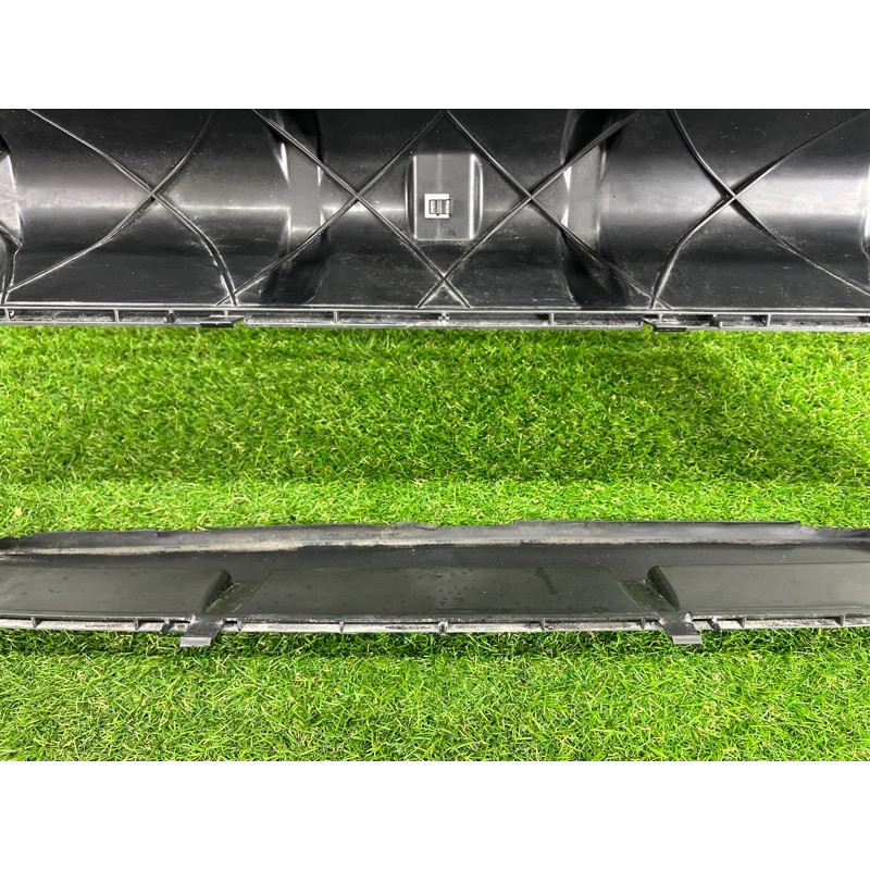 Диффузор радиатора (кузов и элементы) BMW 5-series Gran Turismo F07 2011 3.0 N55B30 51747200765