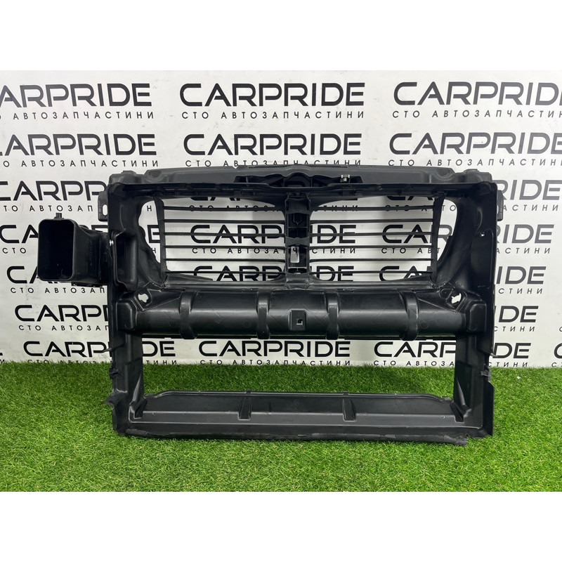 Диффузор радиатора (кузов и элементы) BMW 5-series Gran Turismo F07 2011 3.0 N55B30 51747200765