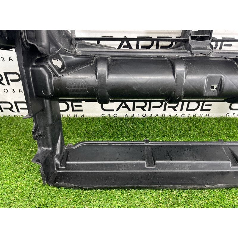 Диффузор радиатора (кузов и элементы) BMW 5-series Gran Turismo F07 2011 3.0 N55B30 51747200765