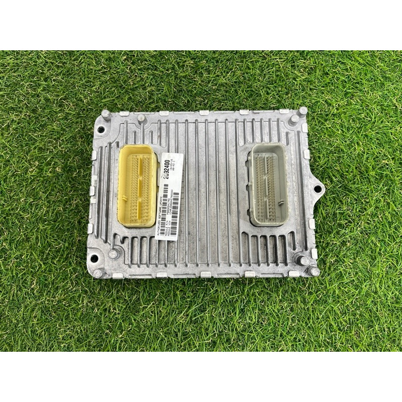 Блок управления двигателем (электрика / блок управления) Jeep Grand Cherokee WK2 2017 68243326AB