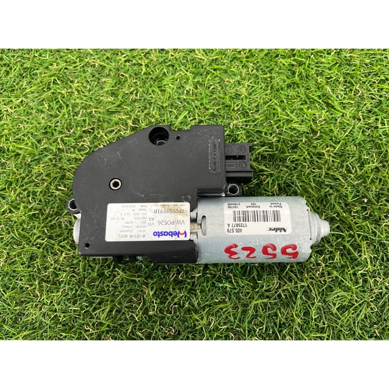 Мотор люка (электрика) Volkswagen Touareg NF 2012 3.6 CGRA 7P0959591D