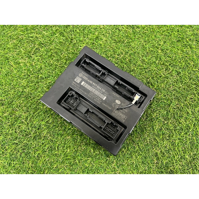 Модуль BCM (электрика / блок управления) Volkswagen Touareg NF 2012 3.6 CGRA 4H0907064CK