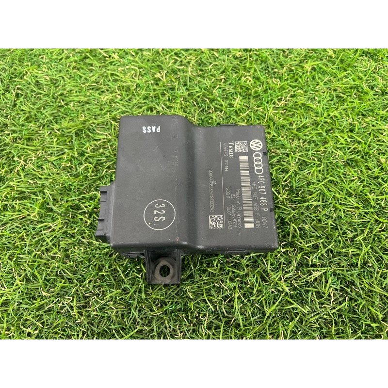 Блок Gateway (электрика / блок управления) AUDI Q7 4L 2011 3.0 CATA 4F0907468R