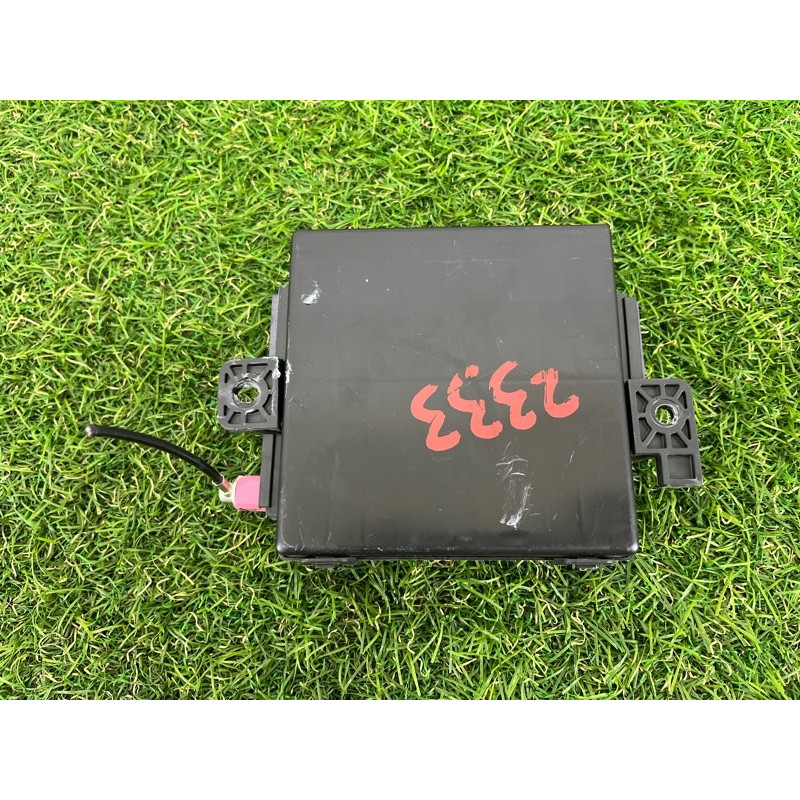 Блок бесключевого доступа (электрика / блок управления) Jeep Grand Cherokee WK2 2017 68211125AD