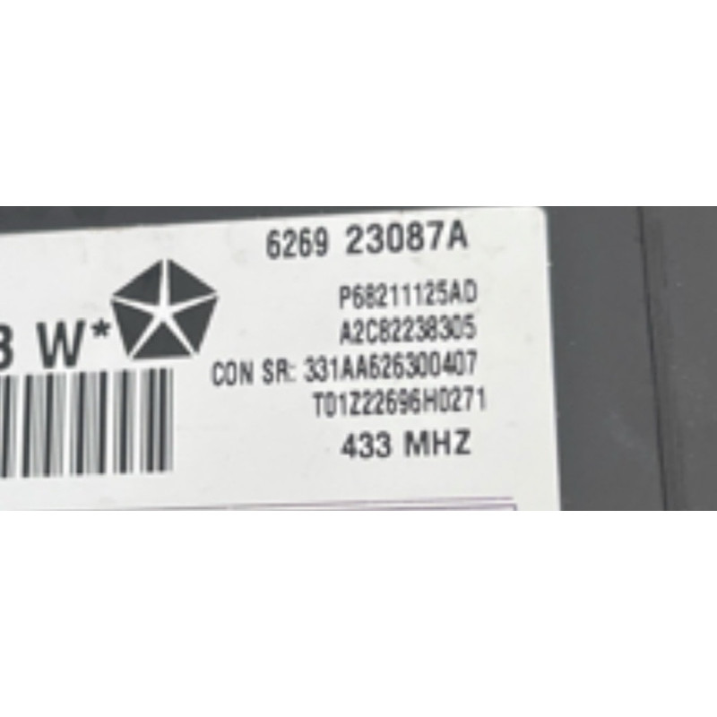 Блок бесключевого доступа (электрика / блок управления) Jeep Grand Cherokee WK2 2017 68211125AD