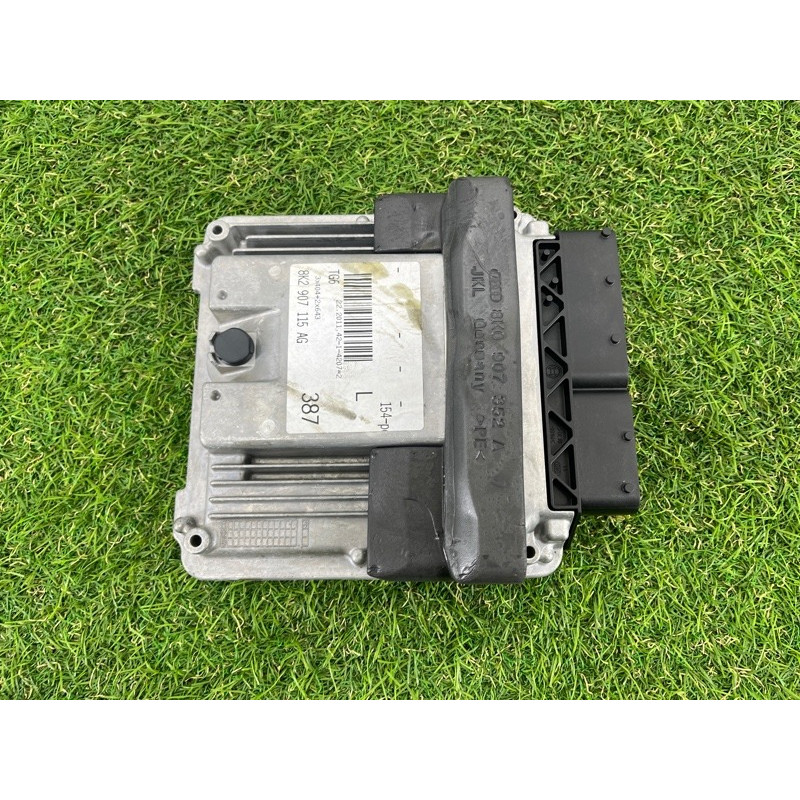 Блок управления двигателем (электрика / блок управления) AUDI A4 B8 2012 2.0 CAEB 8K2907115AG