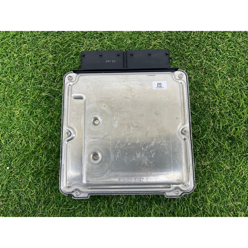 Блок управления двигателем (электрика / блок управления) AUDI A4 B9 2017 2.0 DBPA 8W0907115C8W0